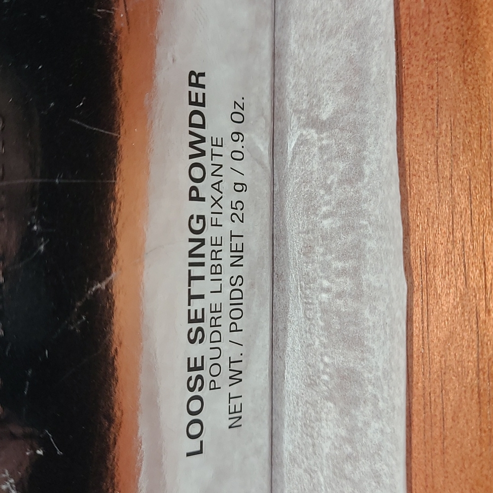 Anastasia Beverly Hills Loose Setting Powder NIB - Picture 5 of 8